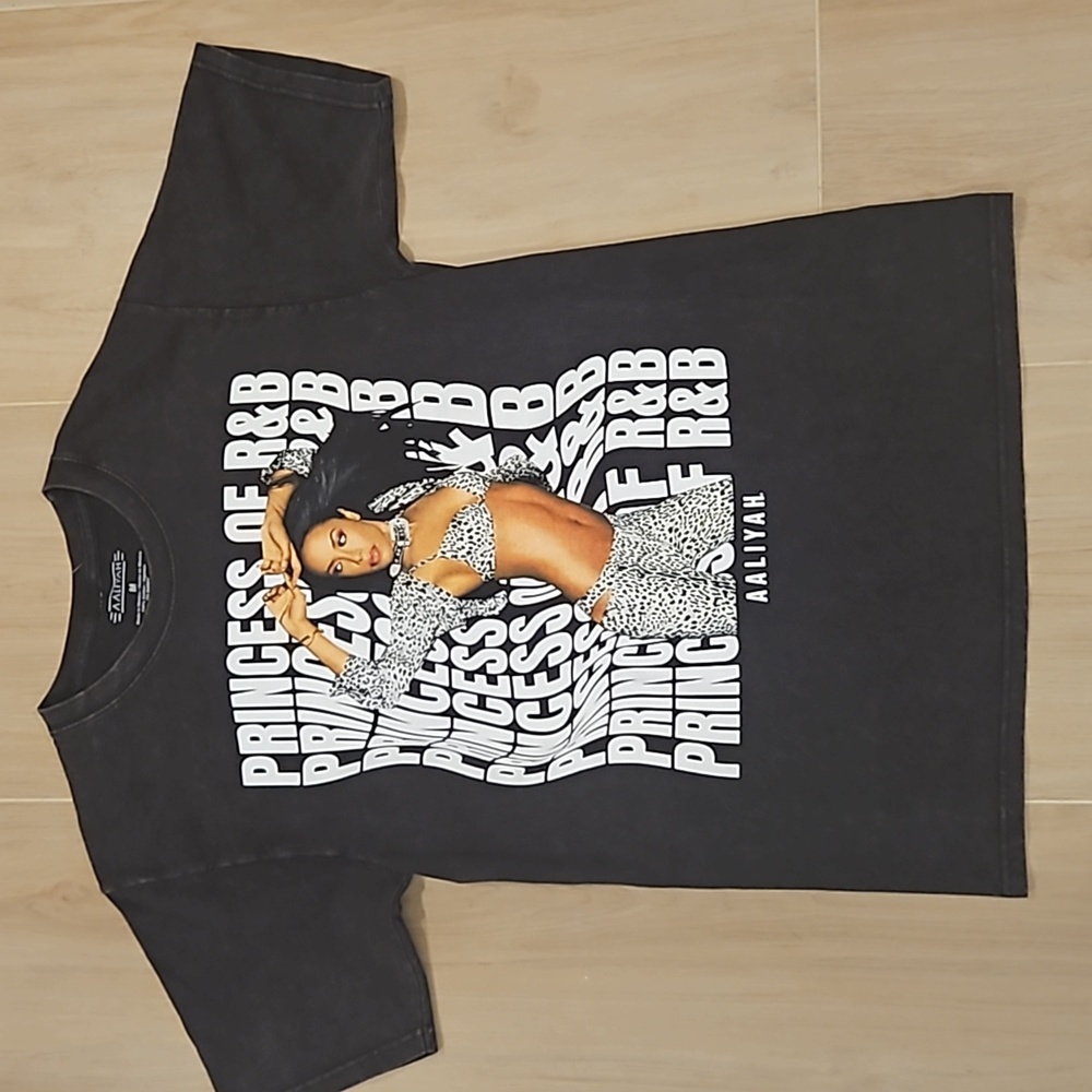 Aaliyah Princess of R&B TShirt Medium